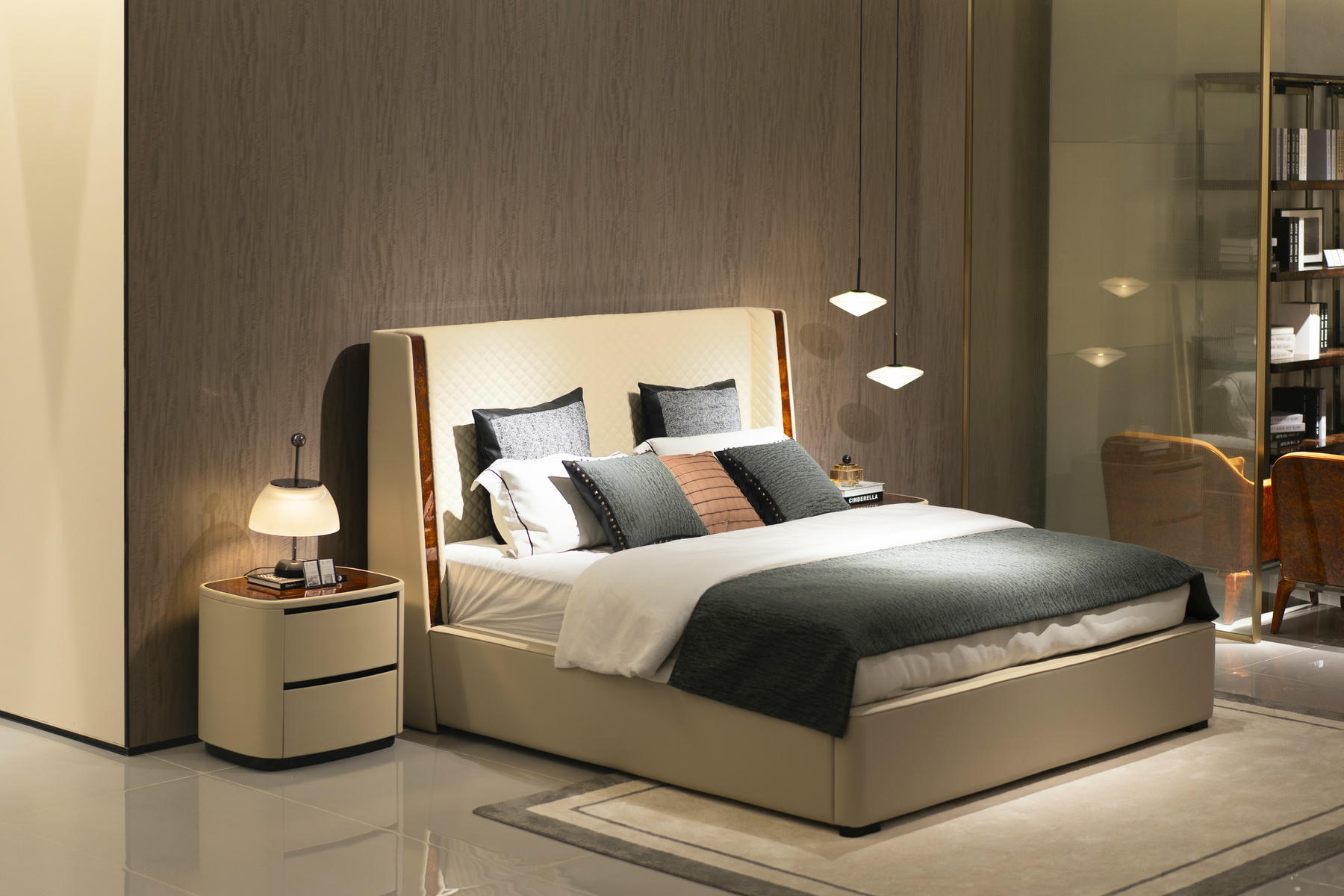 Newert Bed