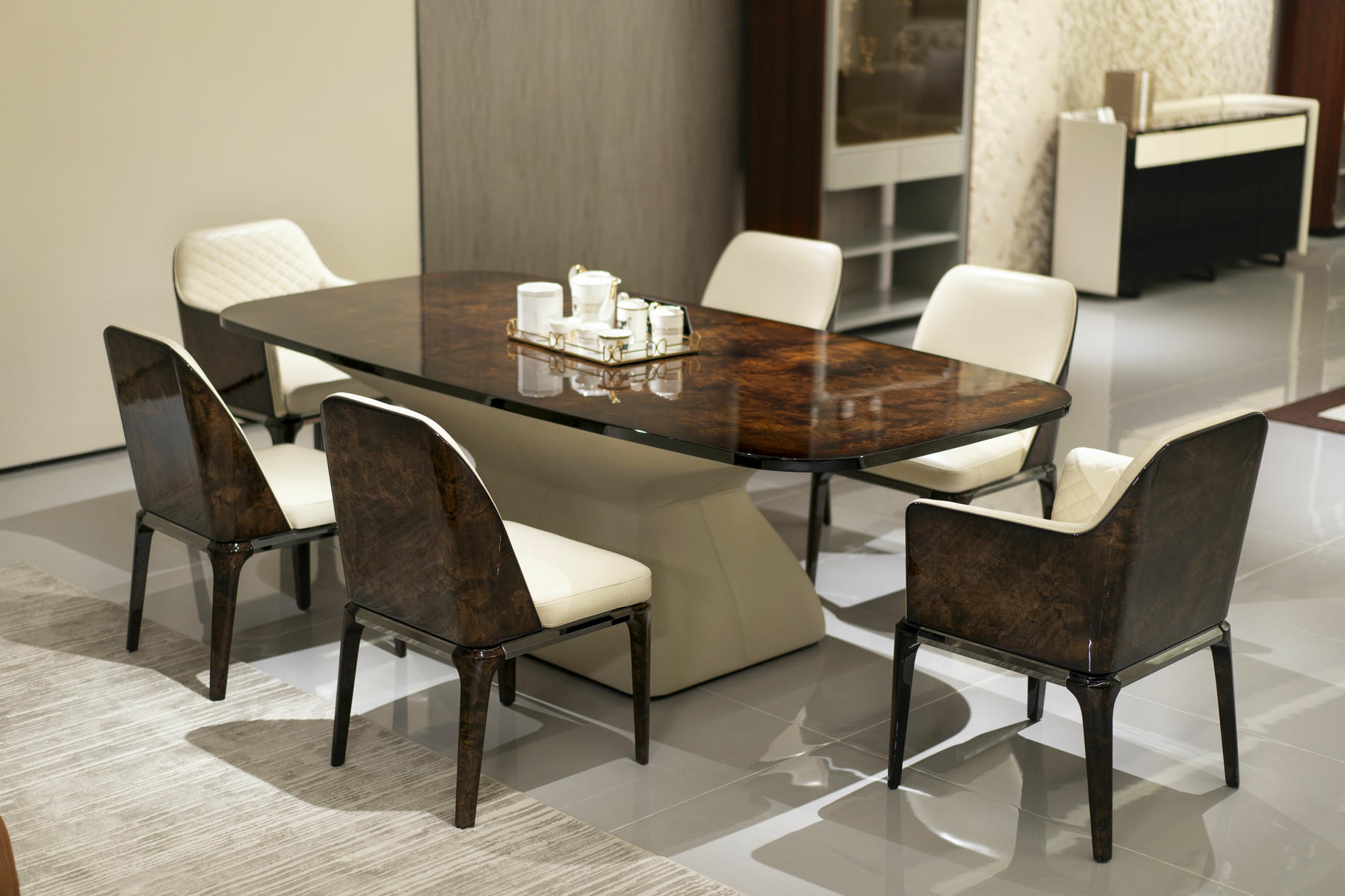 Stamboul Dining Table