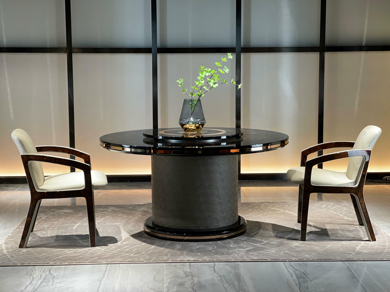 Vasmara Dining Table
